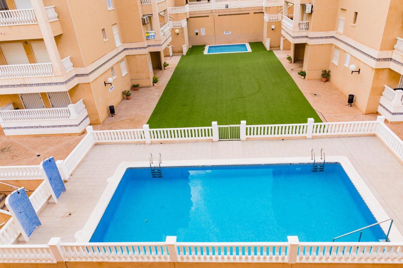 Vistas Al Mar Apartamento Arenales del Sol Exterior foto