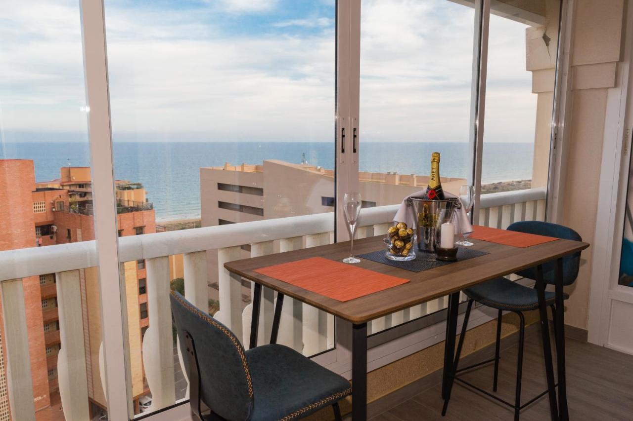 Vistas Al Mar Apartamento Arenales del Sol Exterior foto